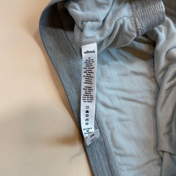 New in Box Allbirds Trino Bralette in Color Peppercorn Size XL - Picture 9 of 10